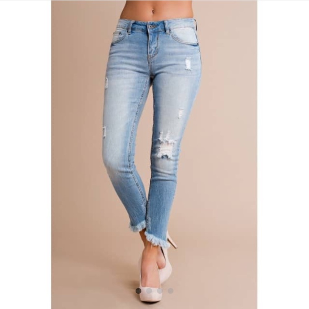 NanaMacs Keep Walking Distressed Jeans 1/25